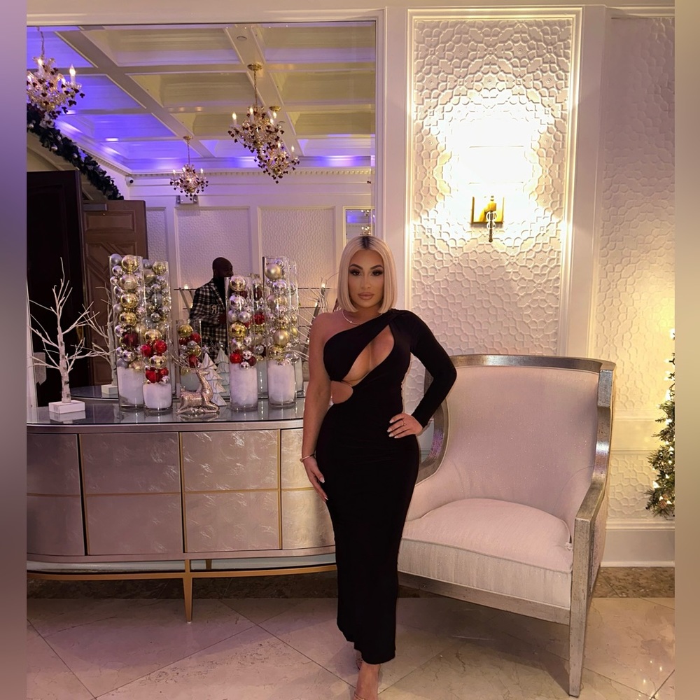 Black long dress